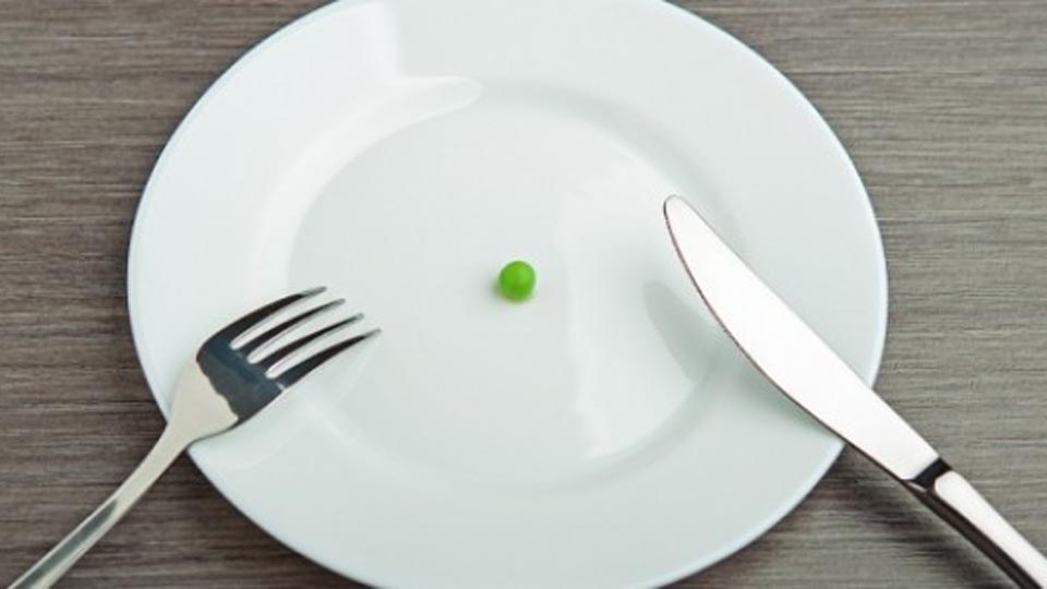 Crash Diets Lead to Binge Eating